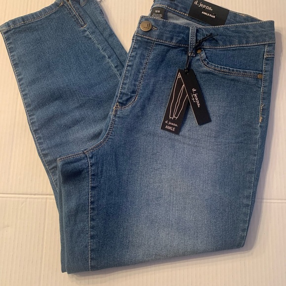 COPY - d. jeans Blue Straight-Leg Jeans - Picture 2 of 11